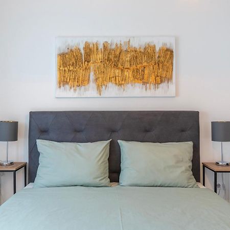 Apartmani Sara Бибине Екстериор снимка
